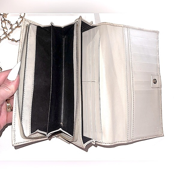 🤍 Gucci GG Guccisima Long Wallet Snap Zipper Gold GG with Chain WOC Bone Beige - Picture 5 of 13